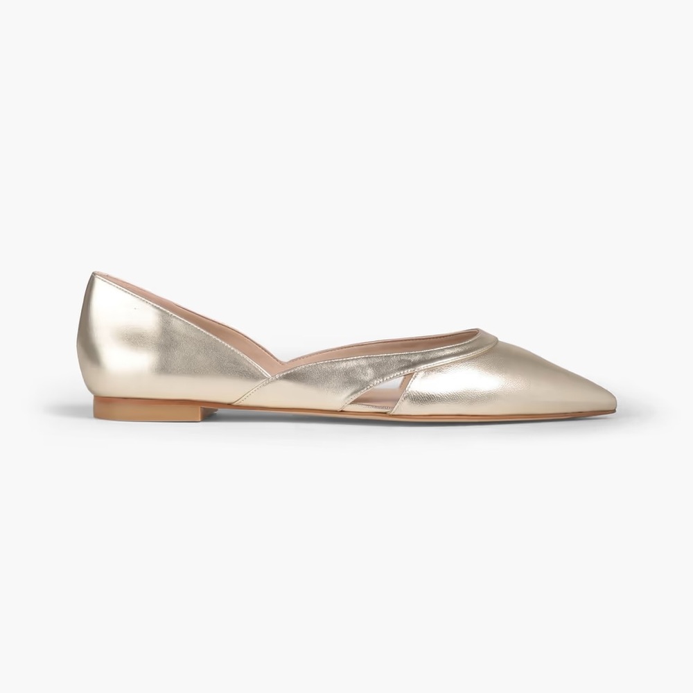 Stuart Weitzman Avenue flats gold sz 10